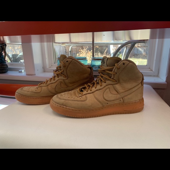 Nike Air Force 1 High Tops - Picture 3 of 5